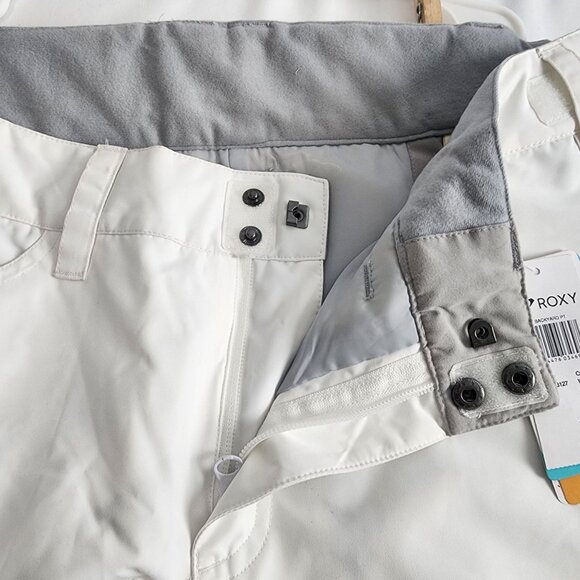 Roxy White Flared Pants - Picture 4 of 16